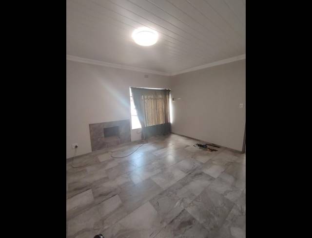 4 BEDROOM HOUSE FOR SALE IN SASOLBURG EXT 12